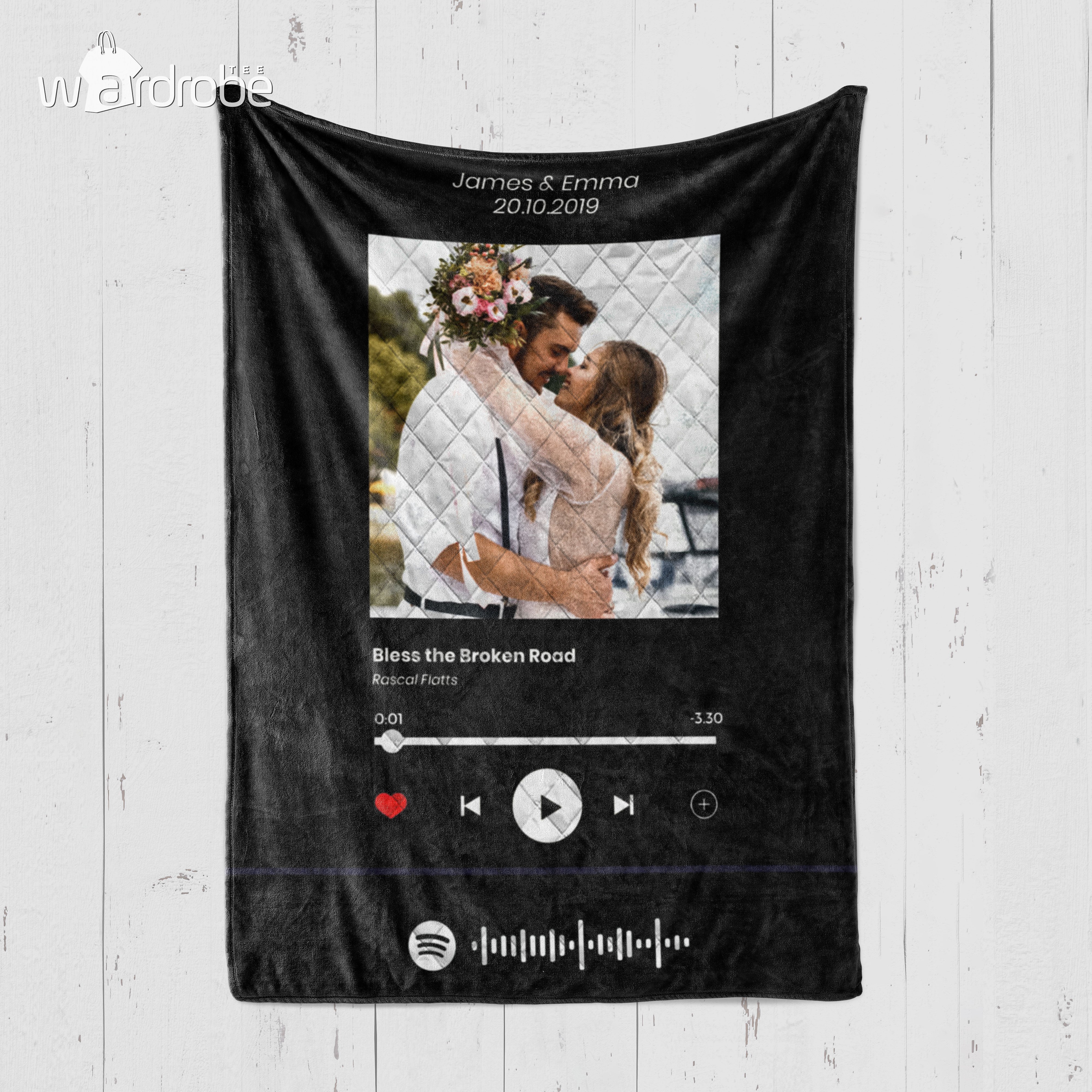 Custom Blanket Personalized Favourite Song – Spotify Song Blanket – Quilt Blanket