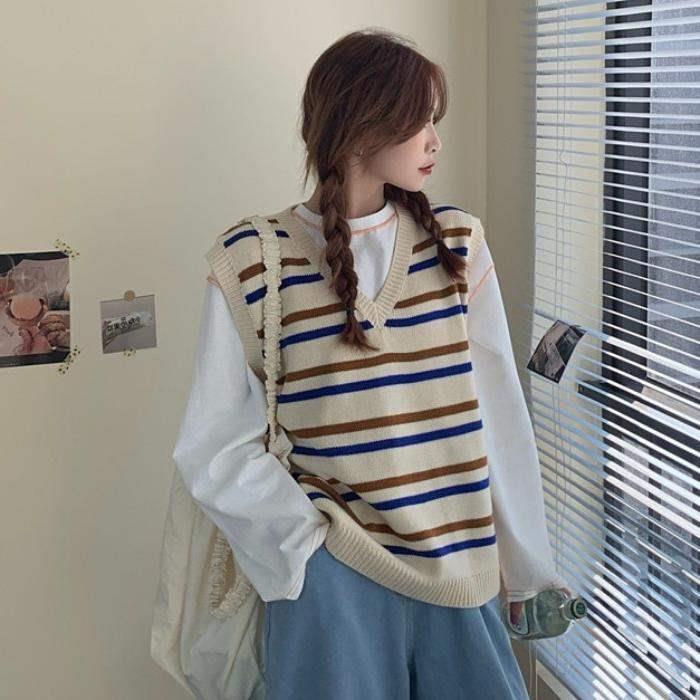 Striped Sweater Vest Women Design Elegant Soft Students V-neck Sleeveless Sweaters Japanese Style All-match Knitted Tops Femme alx