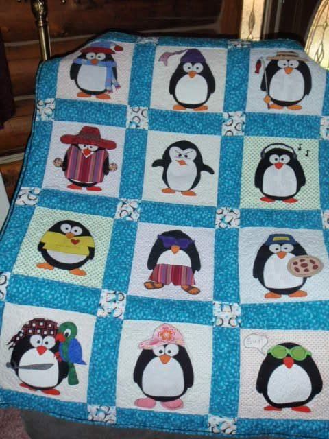 Penguin Cla0710593Q Quilt Blanket