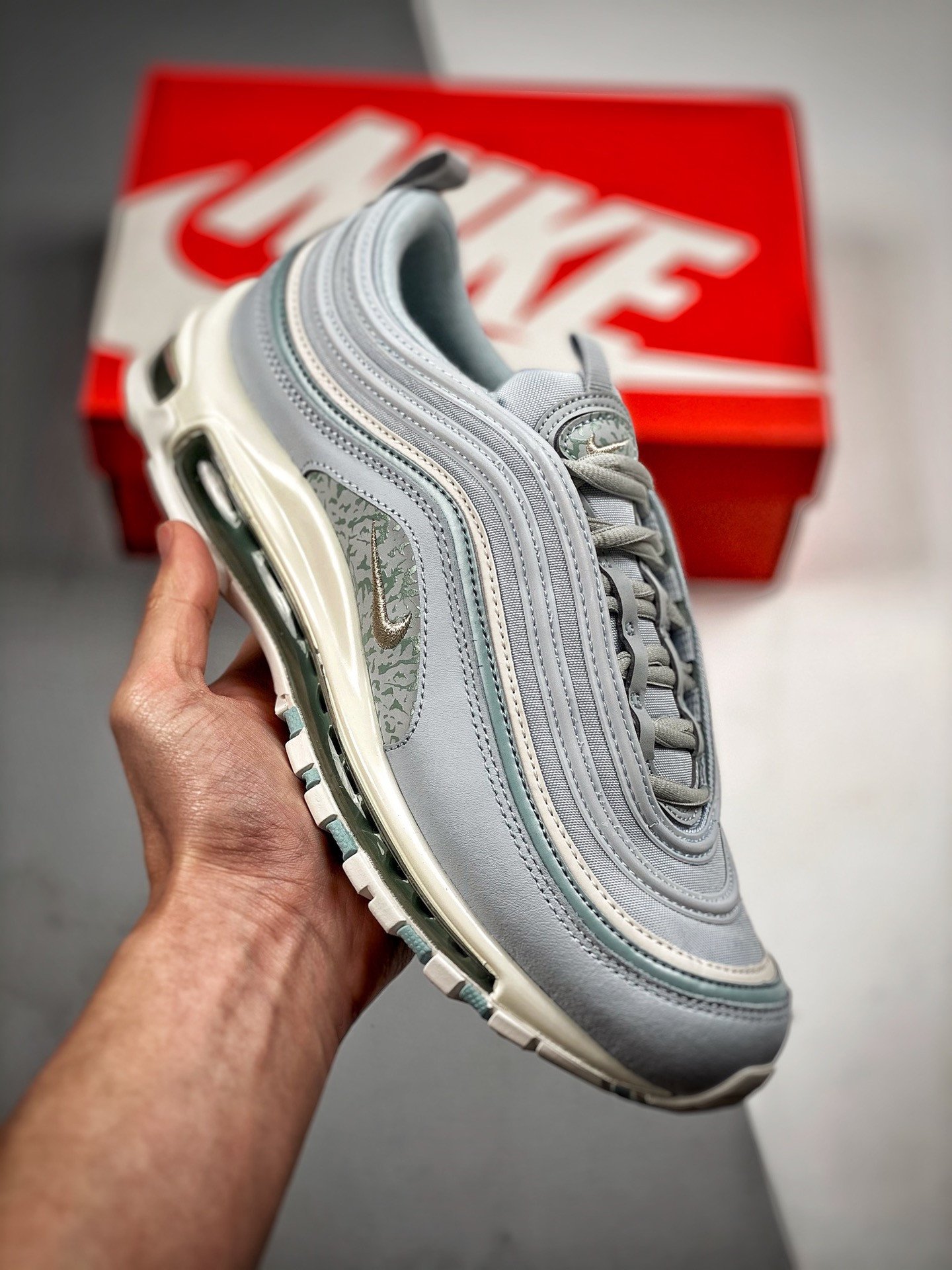 Nike Air Max 97 AuraOcean CubeWhiteMetallic Silver DJ5434-400 5339623