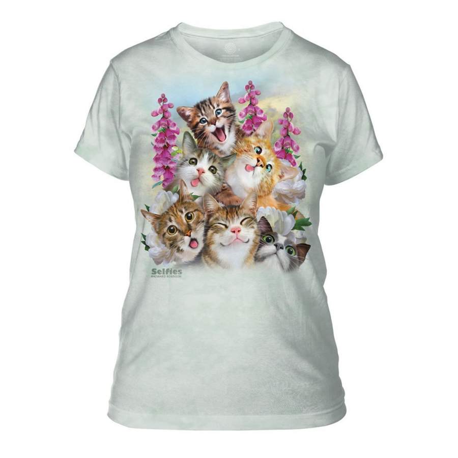 Kittens Selfie – Women’s Fitted T-Shirt