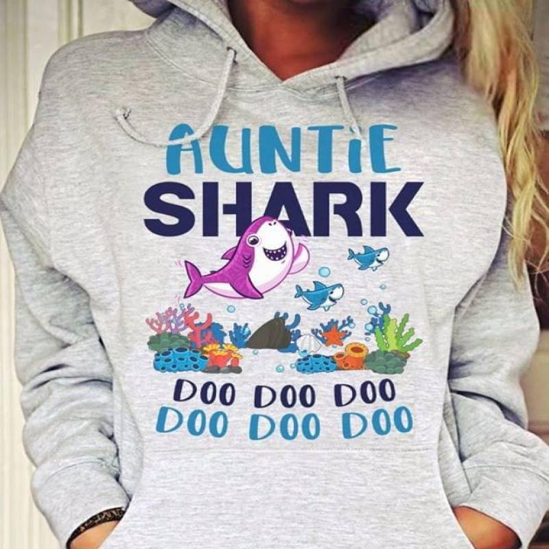 Auntie Shark Doo Doo Doo Doo Doo Doo Baby Shark Parody Ocean Coral Aunt Shark Little Sharks Funny Auntie Song Awesome Gift For Aunts Gray Unisex Hoodie S-5Xl