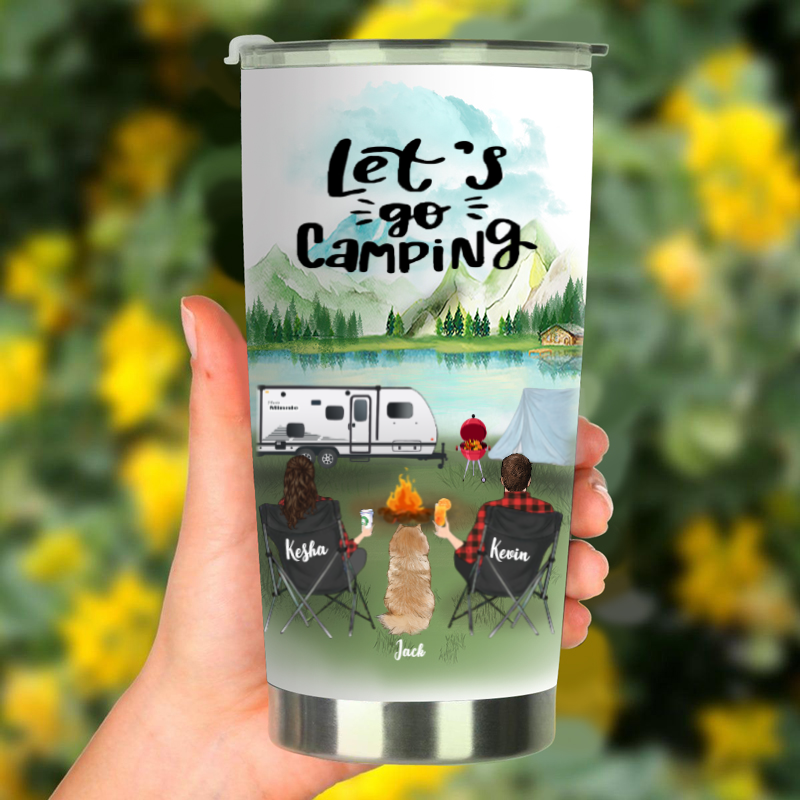 Custom Dog & Owners Camping Tumbler – Personalized Gift for Dog Lovers, Camping Couple – Couple & 1 Dog – Happy Campers