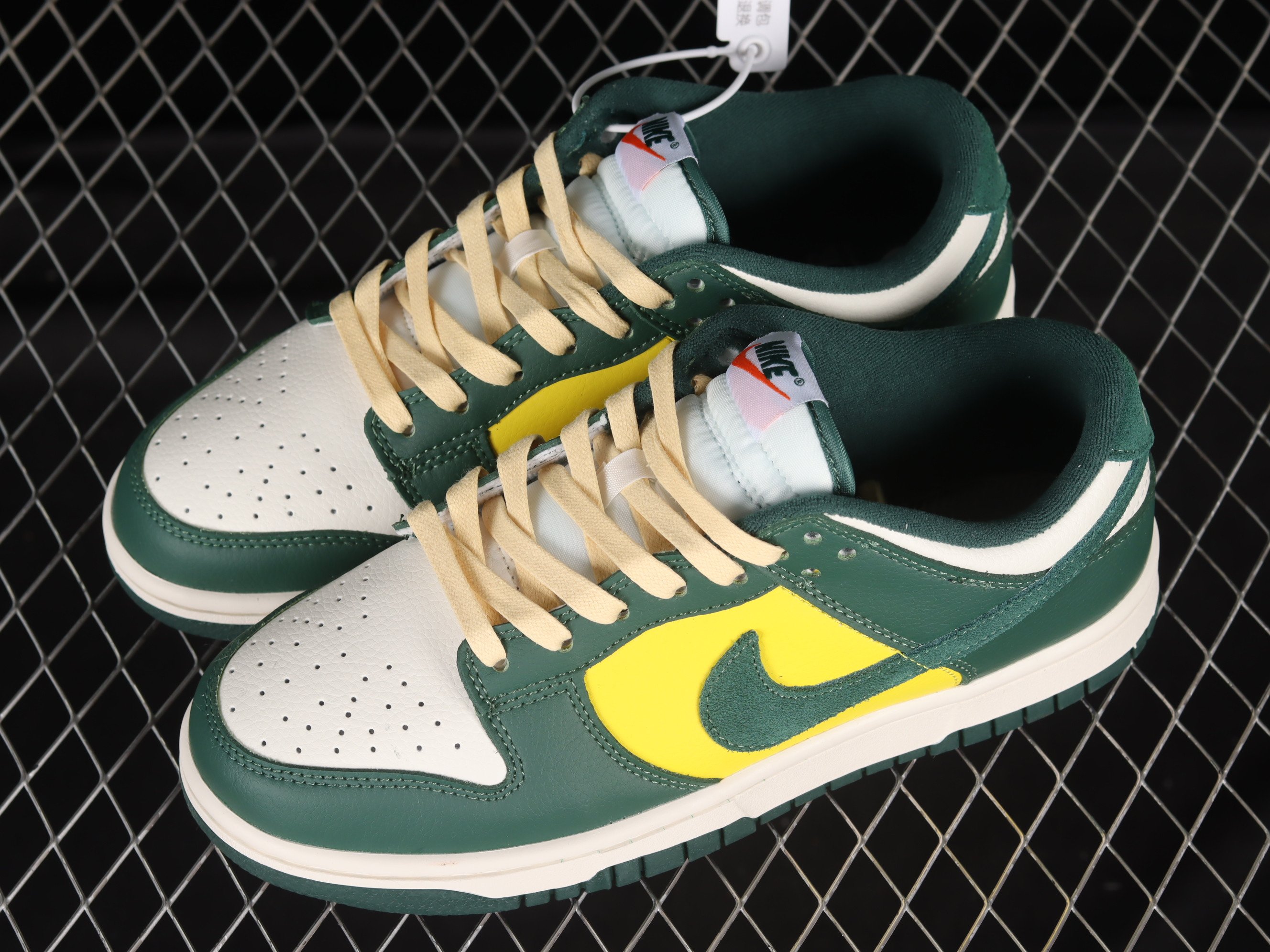 Nike Dunk Low ‘Noble Green’ Shoes Sneakers SNK281695382