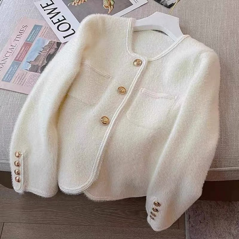 Spring Gentle Soft Glutinous Sweater Coat Top For Winter Classic Style Gold Buckle White Mink Fur Knitted Cardigan Women’s alx