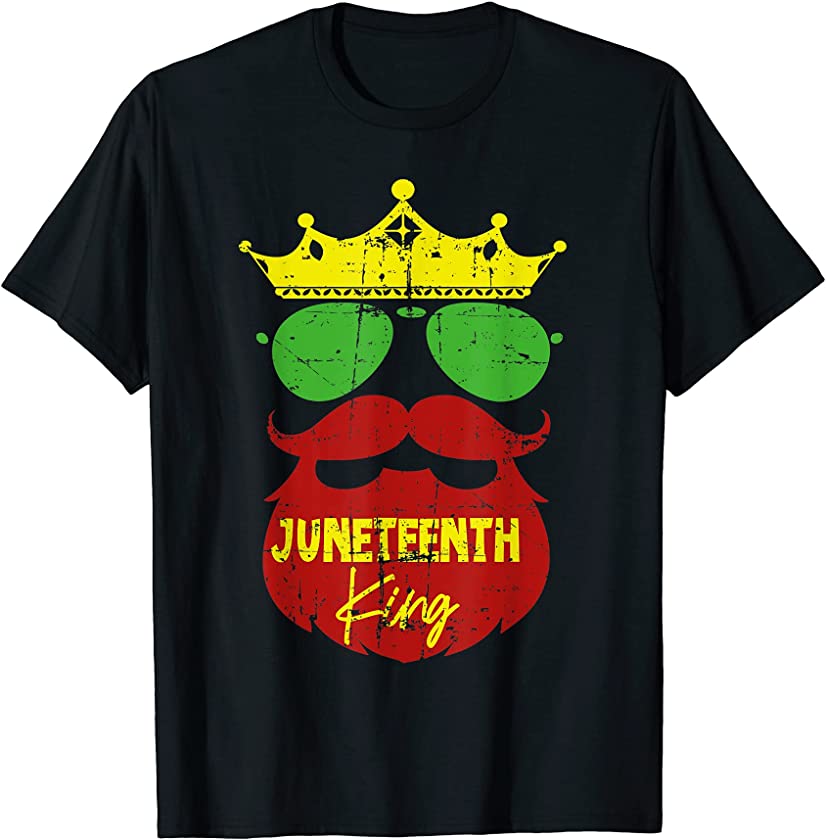 Mens Juneteenth Black King Melanin Dad Fathers Day Black Pride T-Shirt