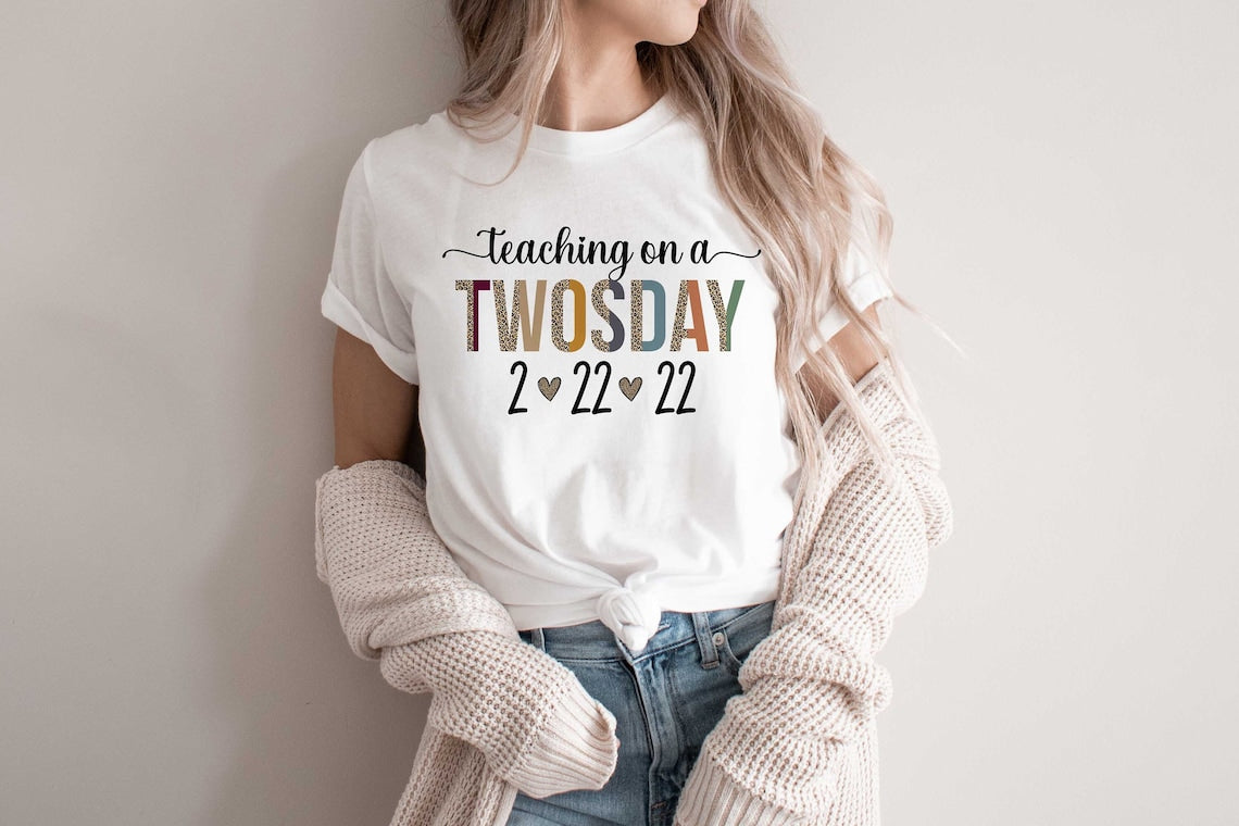 Classic Unisex T-Shirt For Teacher Teaching On A Twosday 2.22.22 Happy Twosday February 22Nd 2022 Shirt Leopard Design