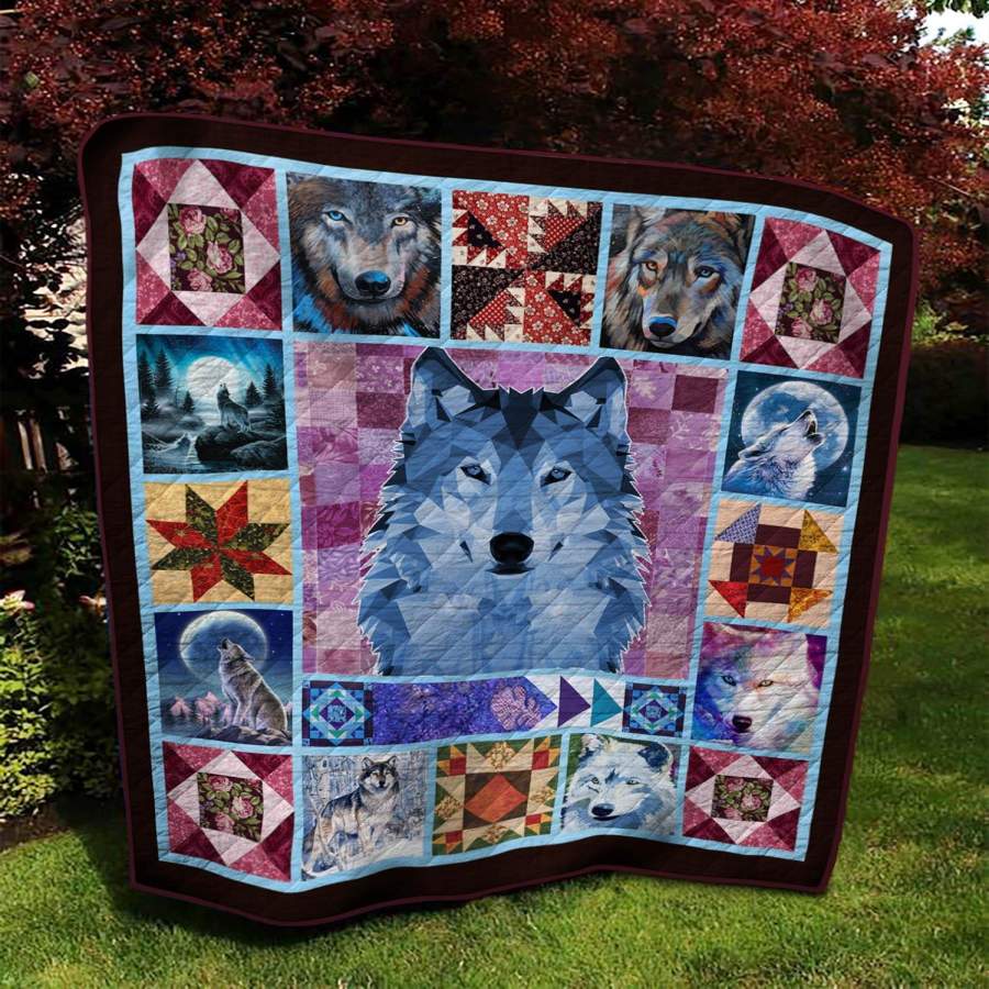 Wolf Quilt TT080847