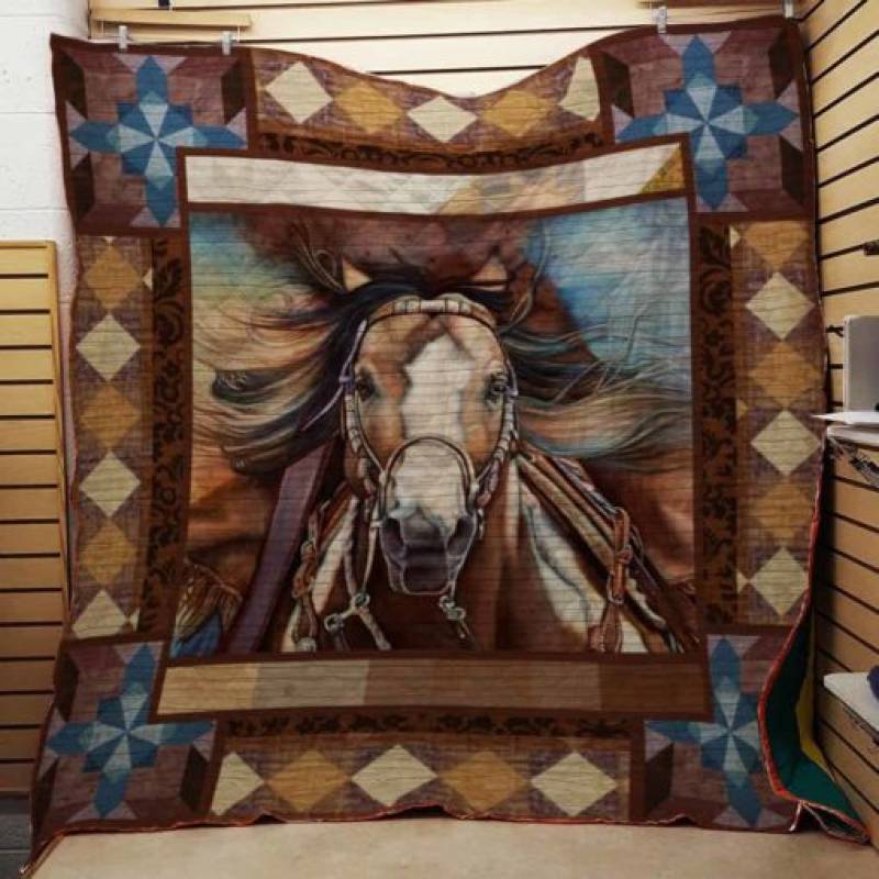 Horse F1901 83O39 Blanket