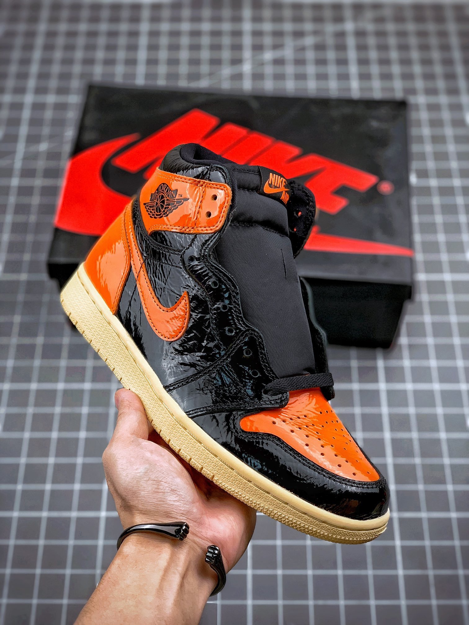 JD 1 Retro High OG Shattered Backboard 3.0 5341505