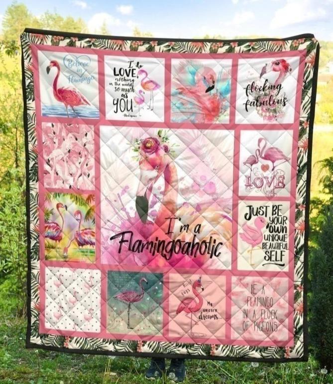 I’m A Flamingoaholic Quilt Blanket Flamingo Lover