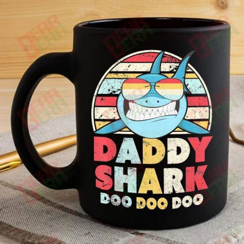 Vintage Retro Daddy Shark Doo Doo Doo Coffee Mug Mens Custom Father’s Day Mother’s Day Gift Idea GE212