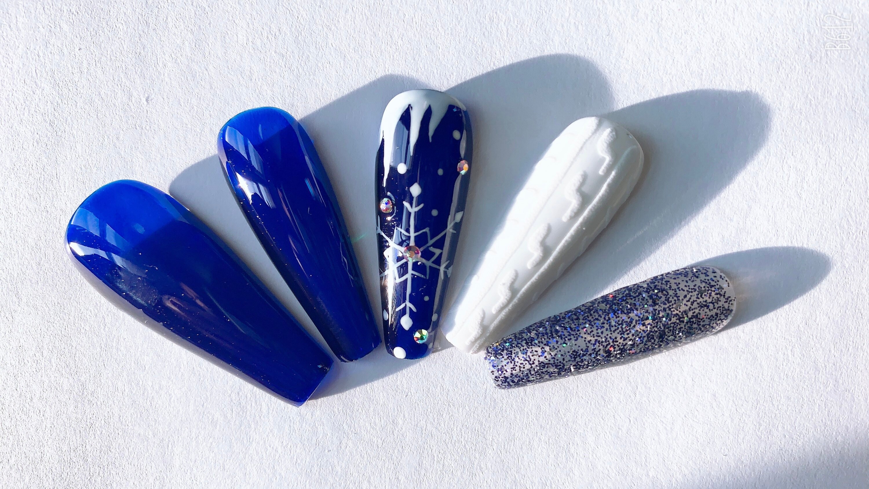 Blue Christmas Nails | 3d Design | Snowflakes Design | Press on nails | Fake nails