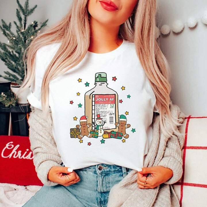 Jolly AF T-Shirt, Funny Nurse Dietician RD Christmas Shirt, Critical Care Xmas Tshirt, Happy Holidays Gift for Rn Santa’s Favorite Merry Tee