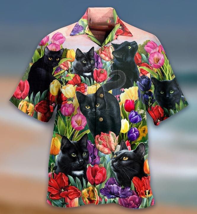 Black Cat Tropical Flowers Print Short Sleeve Hawaiian Casual Shirt