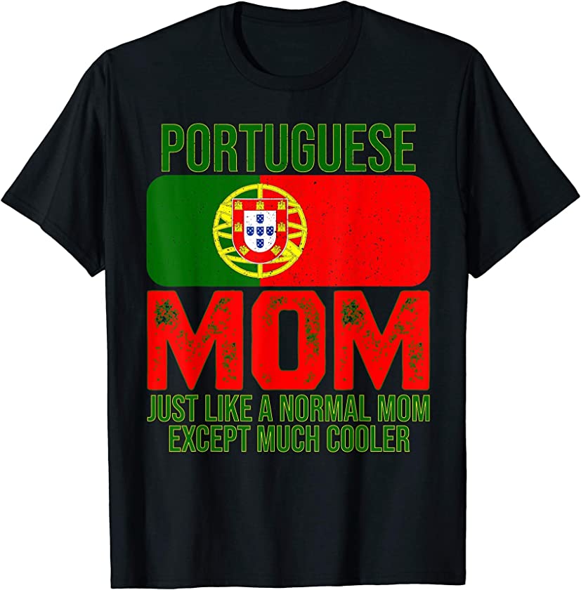 Vintage Portuguese Mom Portugal Flag Design Mother’s Day T-Shirt