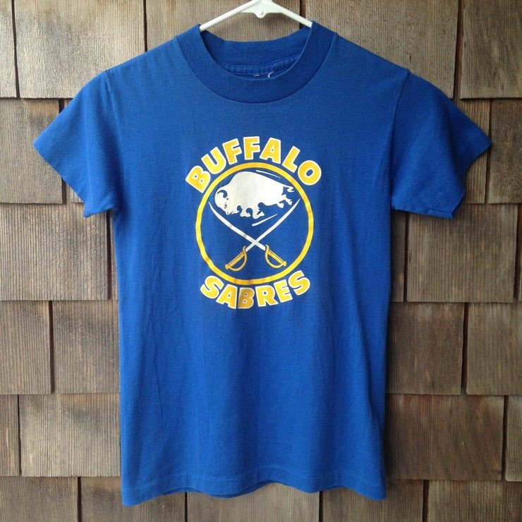 Des Ann Es 80 Vintage Buffalo Sabres Shirt