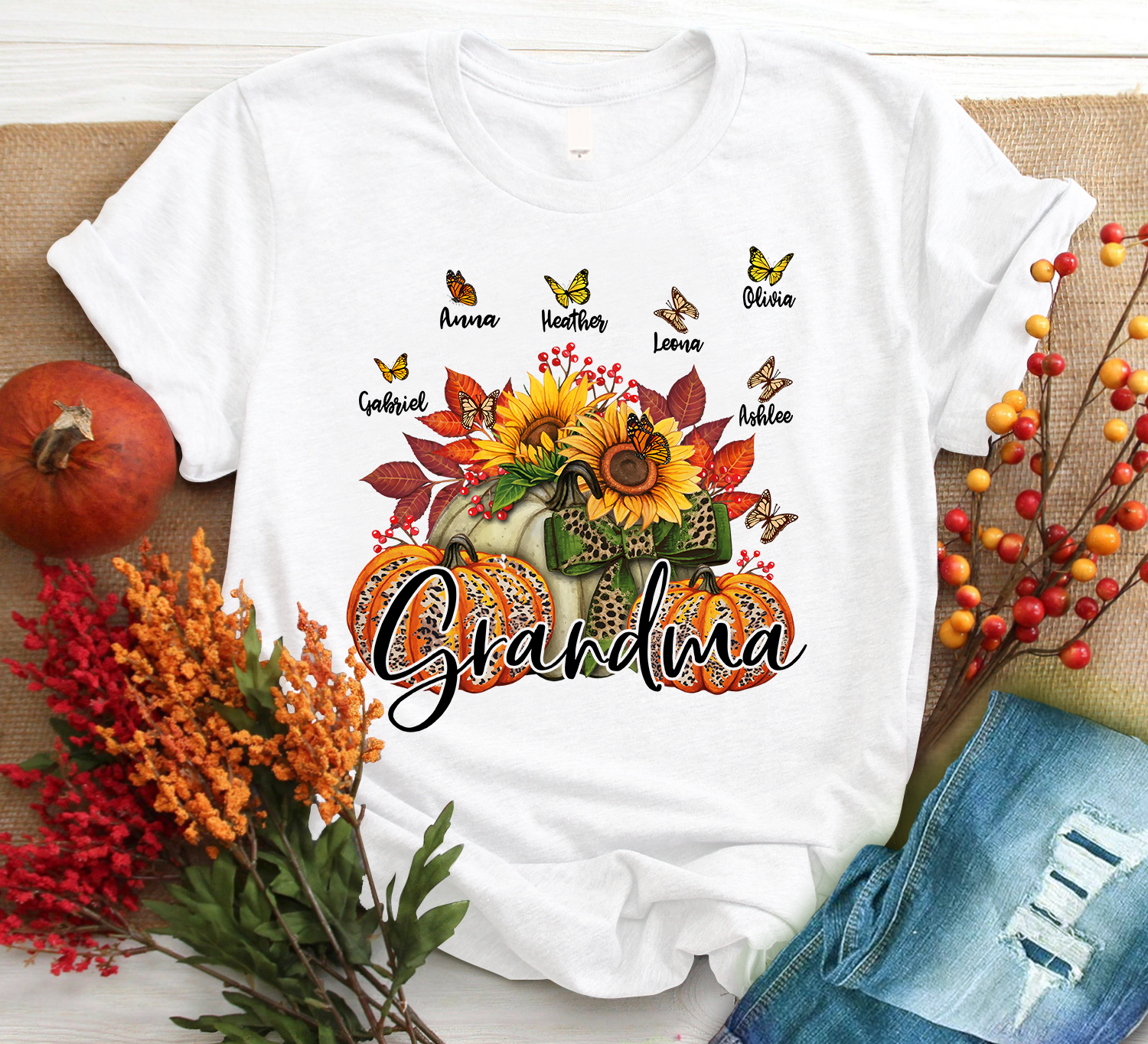 Personalized Grandma Pumpkin Autumn Trending Family T-Shirt
