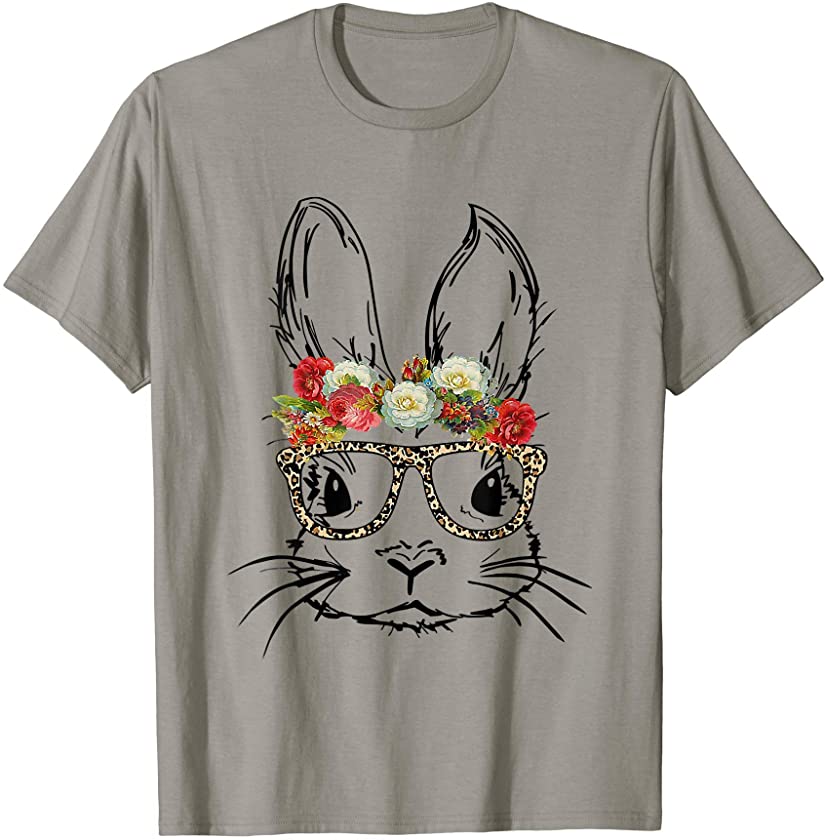 Cute Mom Teen Girls Easter Bunny with Glasses Leopard Print T-Shirt