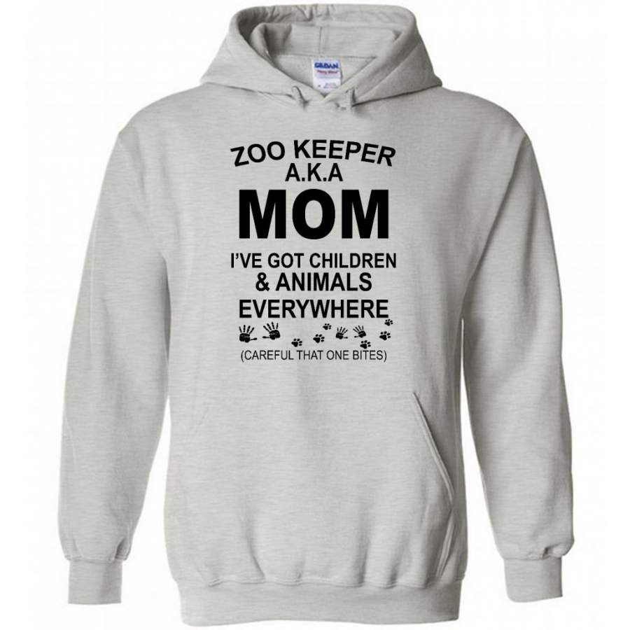 Zoo Keeper AKA Mom I’ve Got Children And Animals Everywhere – Gildan Heavy Blend Hoodie