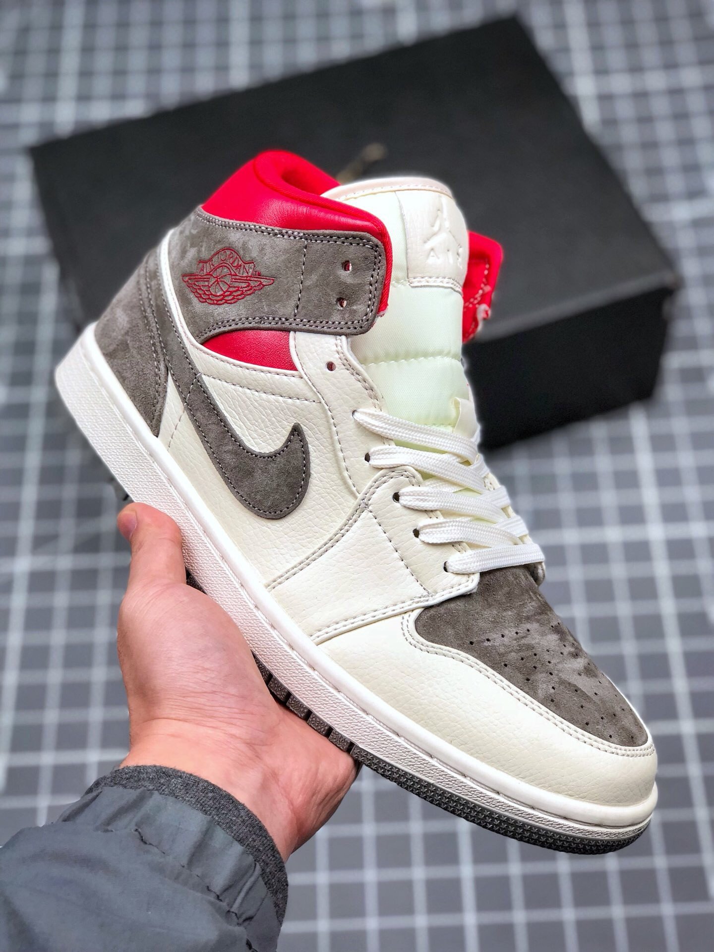 SNS x JD 1 Mid ’20th Anniversary’ SailWolf Grey-Gym Red-White 5338882