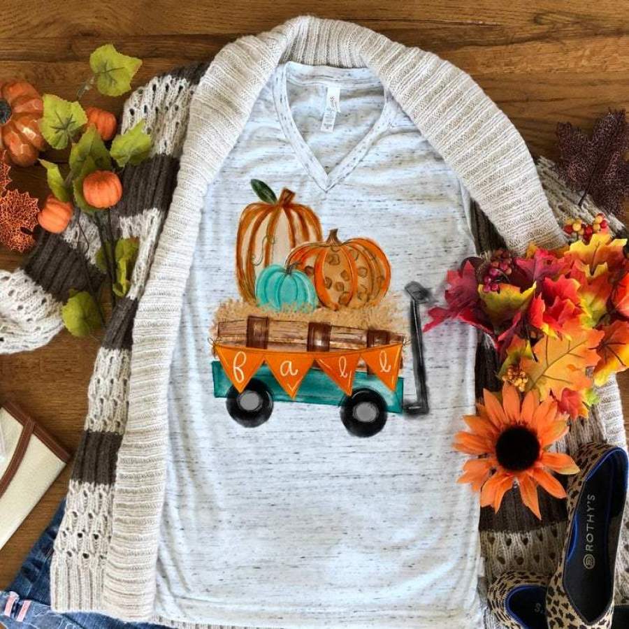 “Fall Leopard Pumpkin Wagon” Tshirt – Fall – Autumn