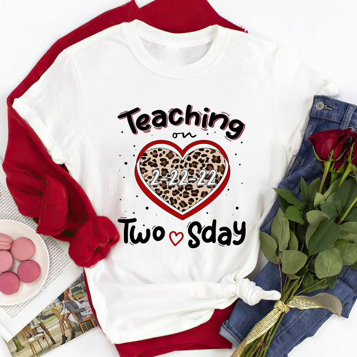 Classic Unisex T-Shirt For Teacher Teaching On Twosday 2-22-22 Leopard Heart Printed Twosday February 22Nd 2022 Shirt