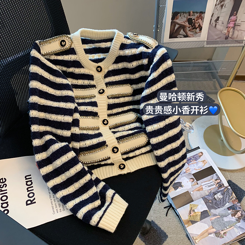 British Black And White Stripe Knitted Vintage Woolen Sweater Jacket Women’S Chic Diamond Inlaid Cashmere Jacket Spring 2022 New alx