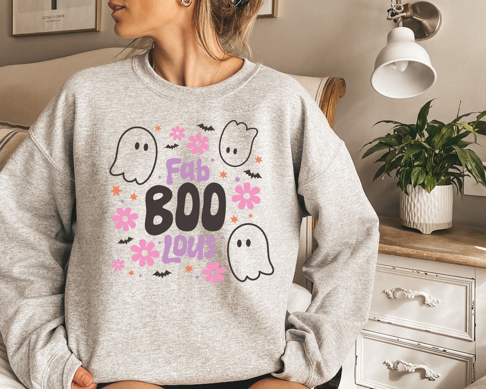 Cute Ghost Halloween Sweatshirt Halloween 2D Crewneck Sweatshirt All Over Print Sweatshirt For Women Sweatshirt For Men Sws4204