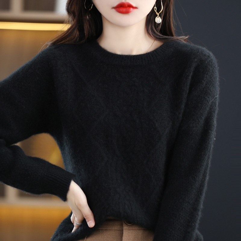 Autumn and Winter 2022 New Round Neck Sweater Women’s Vintage Fried Dough Twist Knitted Wool Undercoat alx