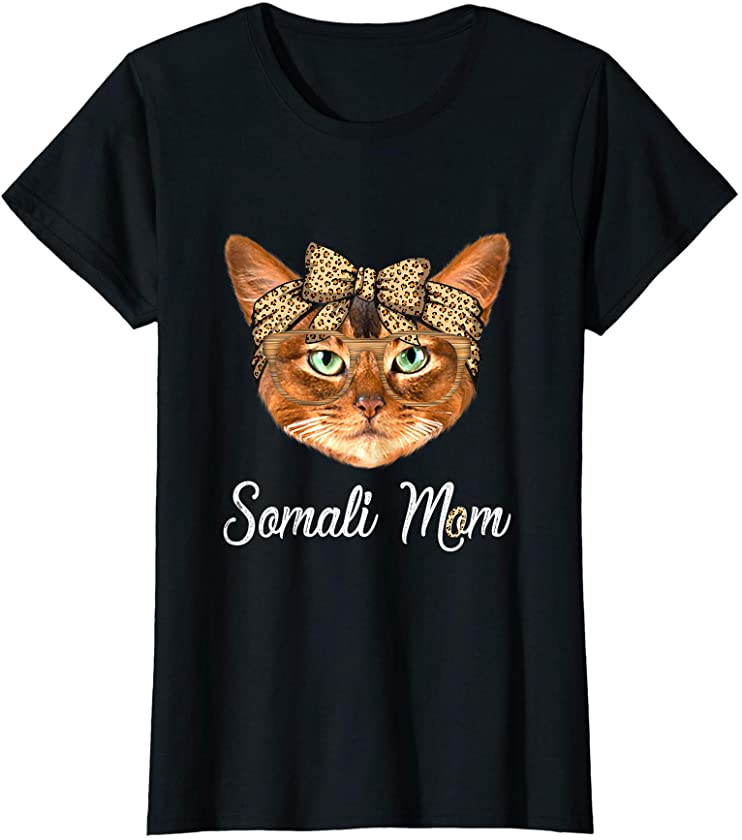 Womens Cute Somali Mom Leopard Cat Mom Mother’s Day T-Shirt