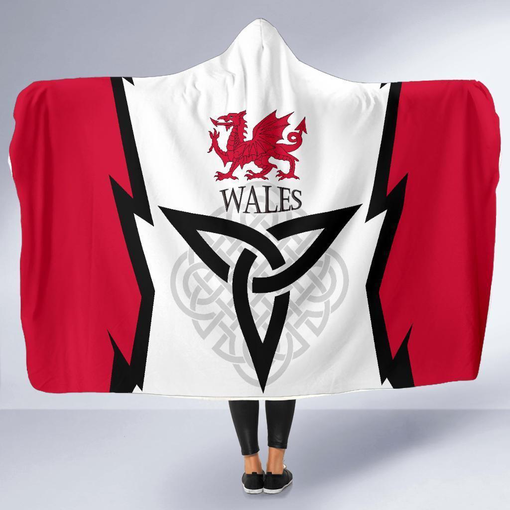 Wales Celtic Hooded Blanket Cymru