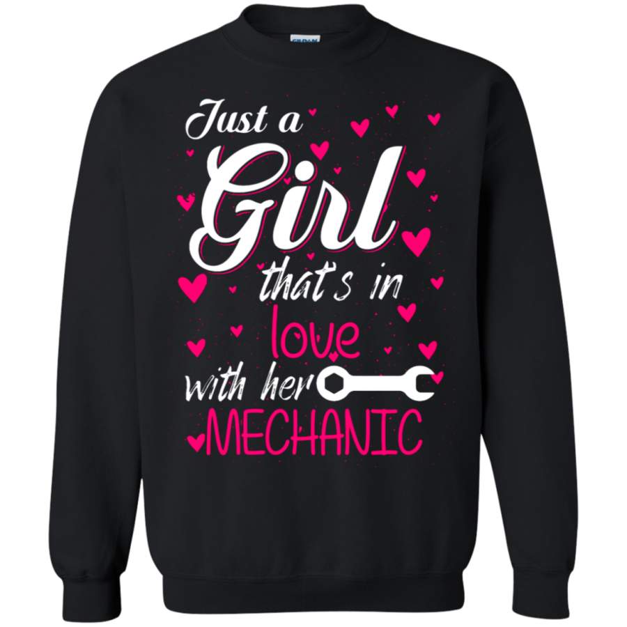 AGR Mechanic – Just A Girl That ‘s In Love With Her Mechanic Sweatshirt