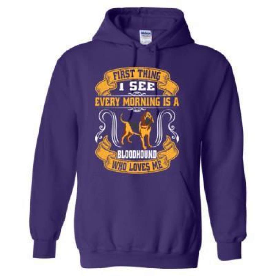 AGR First Thing I See Every Morning Is A Bloodhound Who Loves Me – Heavy Blend™ Hooded Sweatshirt