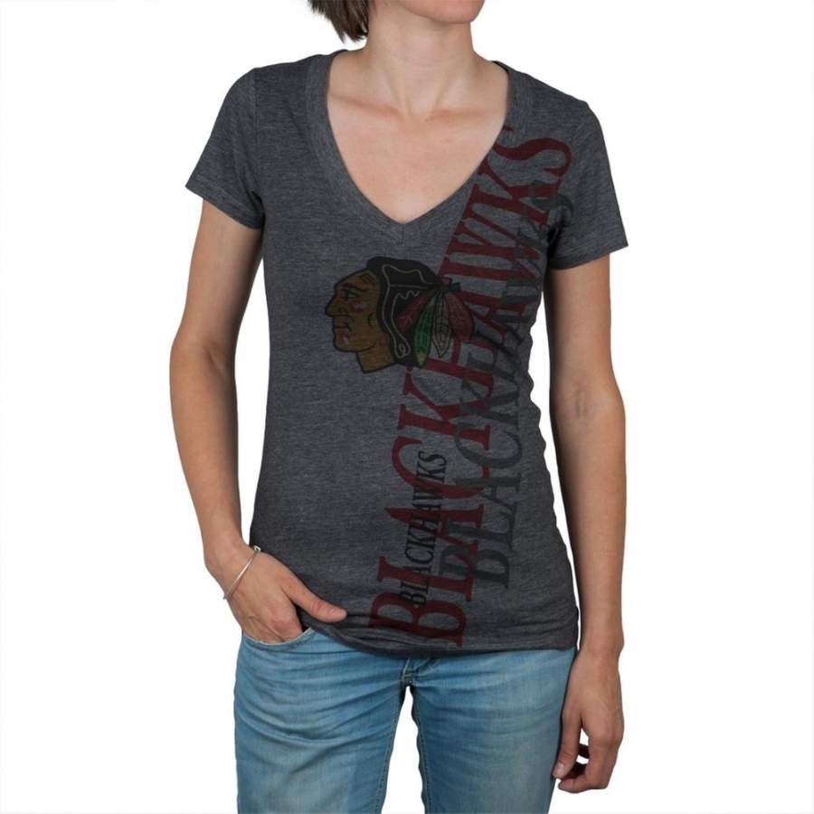 Chicago Blackhawks – Three Peat Juniors V-Neck T-Shirt