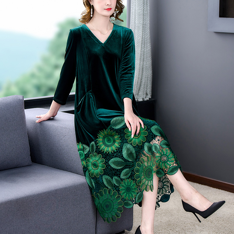 Autumn Winter Black Velvet Thick Warm Maxi Dress Women Chinese Style Embroidery Dress 2022 Elegant Vintage Bodycon Casual Robe alx