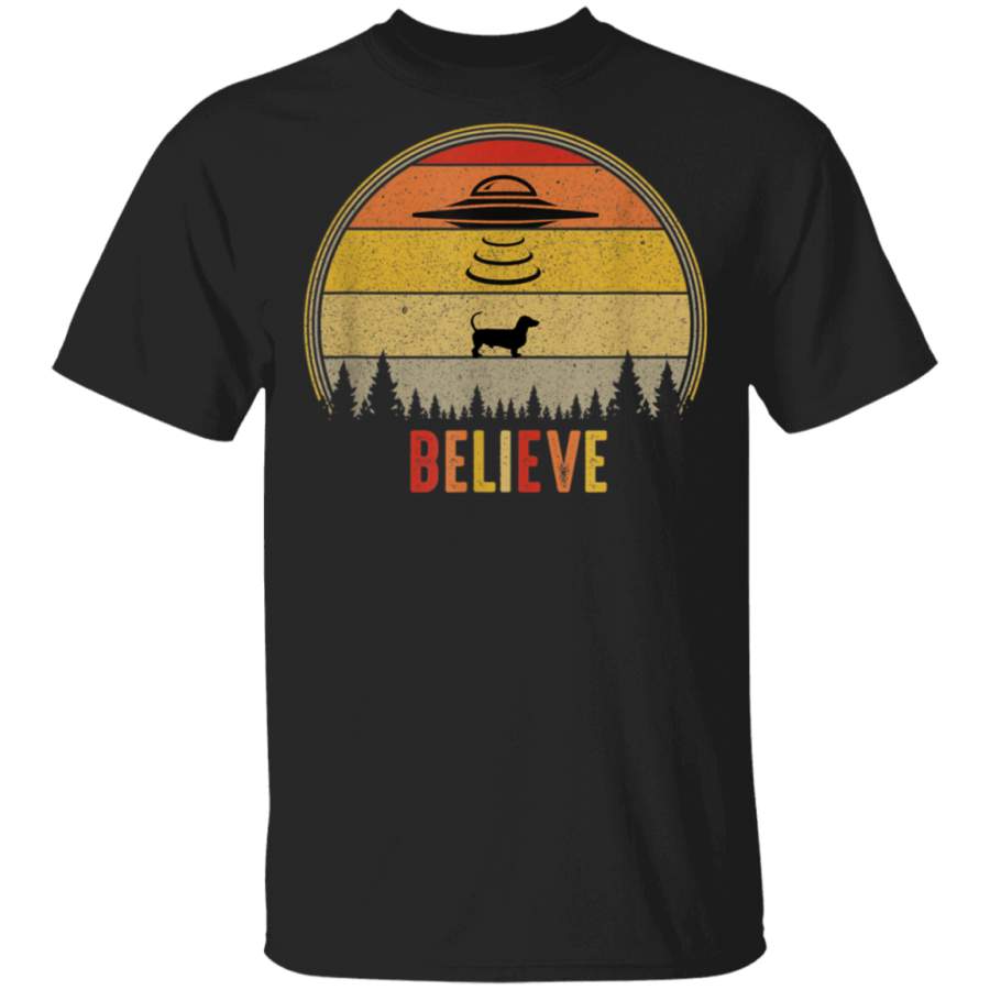 Believe UFO Alien Dachshund Vintage Retro Womens Mens Gift TShirt