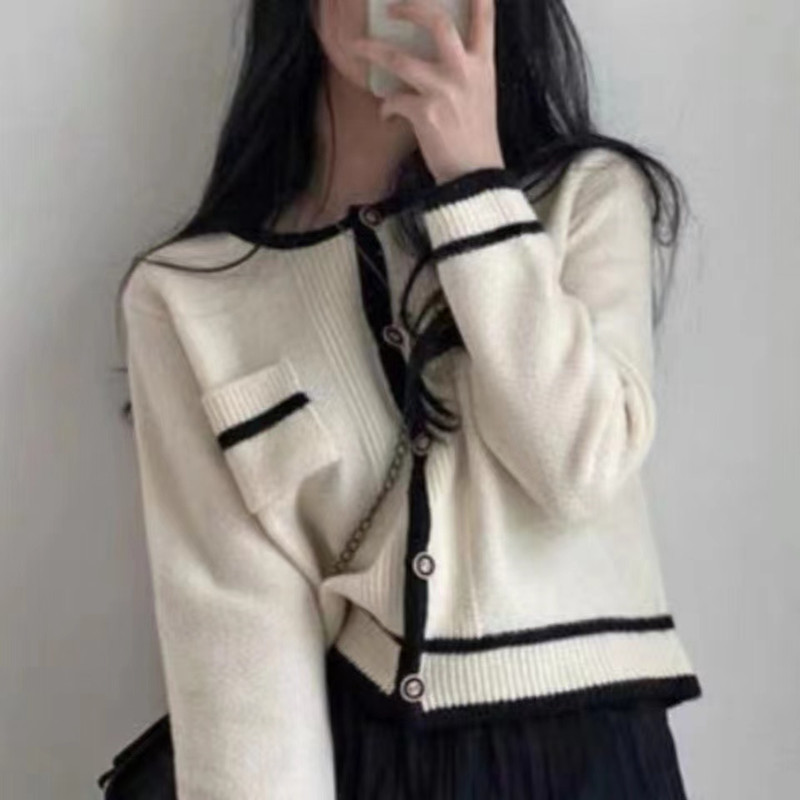 Cropped O Neck Grey Cardigan Y2k Clothes Fall Pull 2022 Sweaters for Women Oversize Black White Simple Korean Knit Coat alx