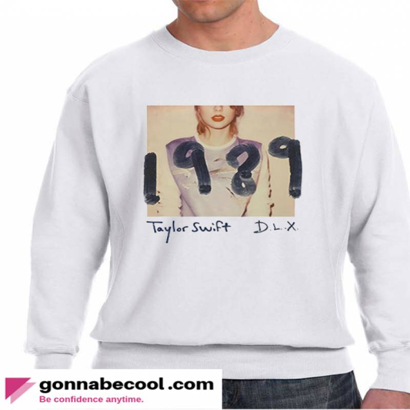 Taylor Swift DLX Impressive Sweatshirt