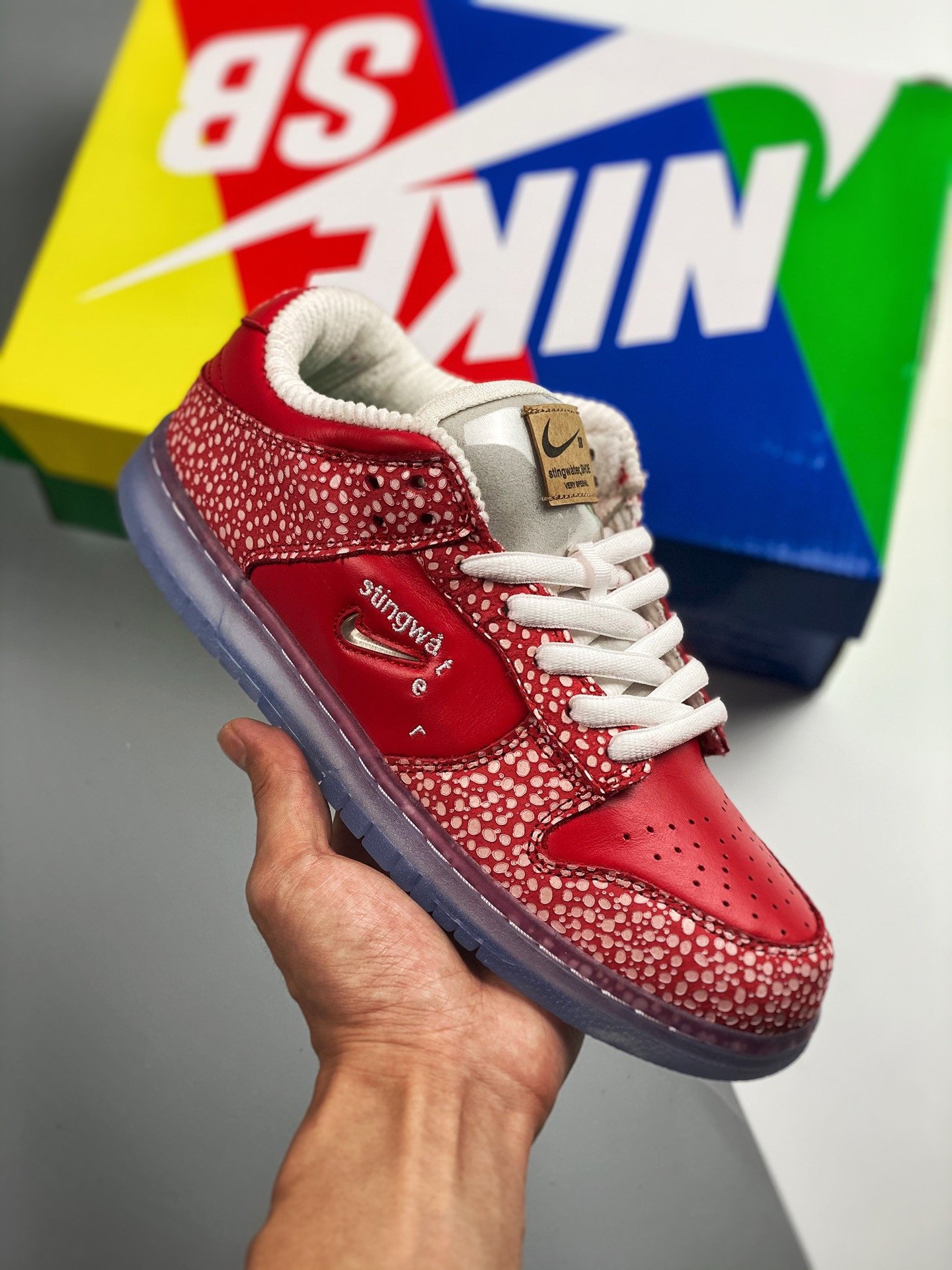 Stingwater x Nike SB Dunk Low Magic Mushroom University RedWhite 5338871