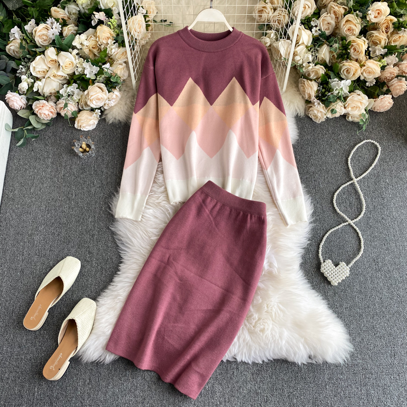 Women’s Knitted Sets 2021 New Spring O-neck Geometric Palid Loose Pullover Sweater Tops And Long Pencil Skirt Two Piece Set alx