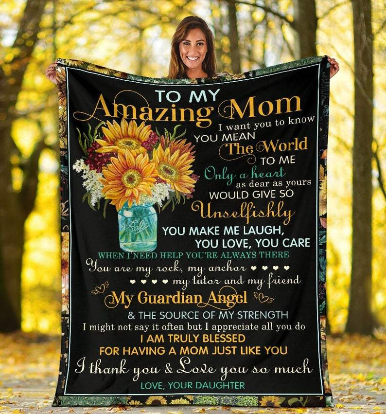 Mother’S Day Gift, Flowers Mom Blanket, To My Amazing Mom I Want You To Know You Mean The World Fleece Blanket