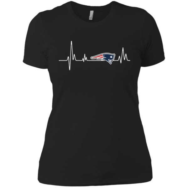 New England Patriots Heartbeat T Shirt Ladies’ Boyfriend Shirt