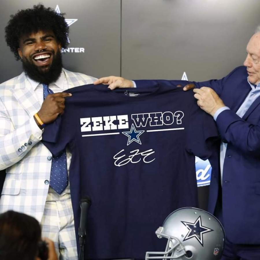 Zeke Who Dallas Cowboys Signed T Shirt