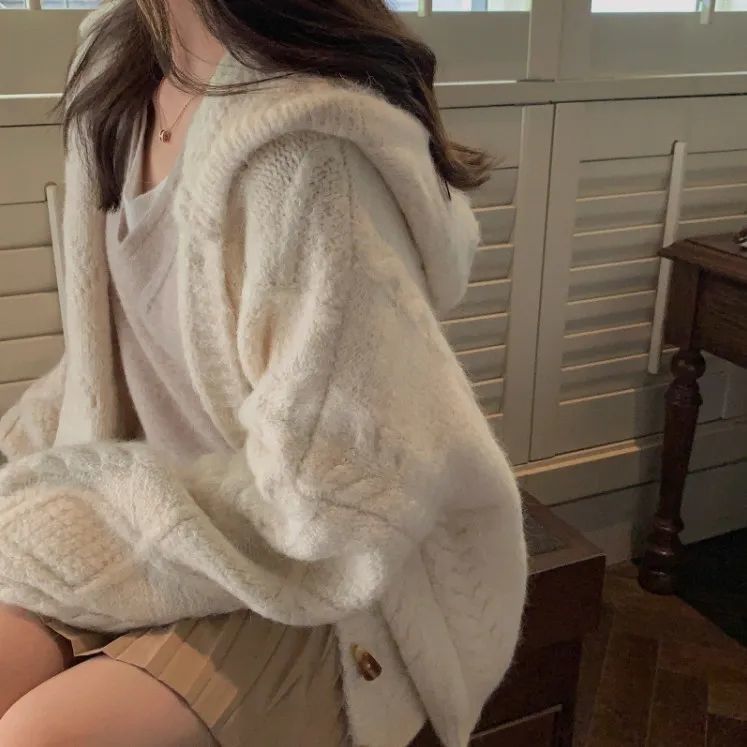 Women Hooded Cardigans Horn Button Vintage Gentle Twist Sweaters LeisurePreppy Soft High Quality Lazy Glutinous Sueter Mujer alx