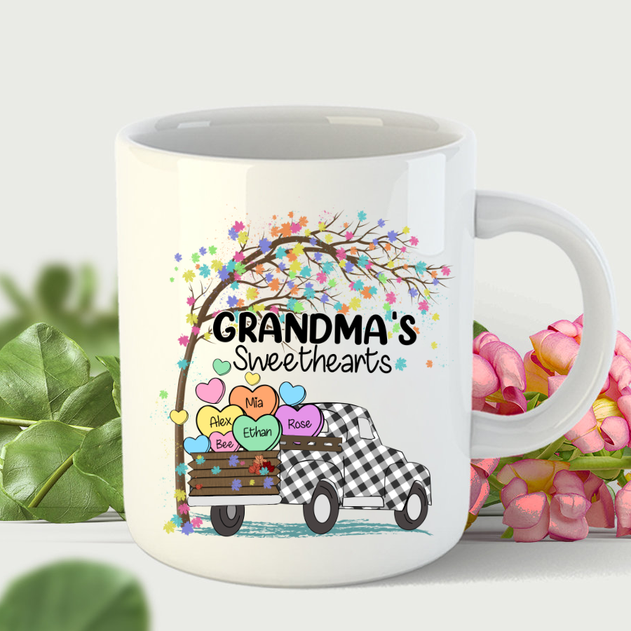 Grandma’S Sweethearts Truck Hearts Kid Names Mug