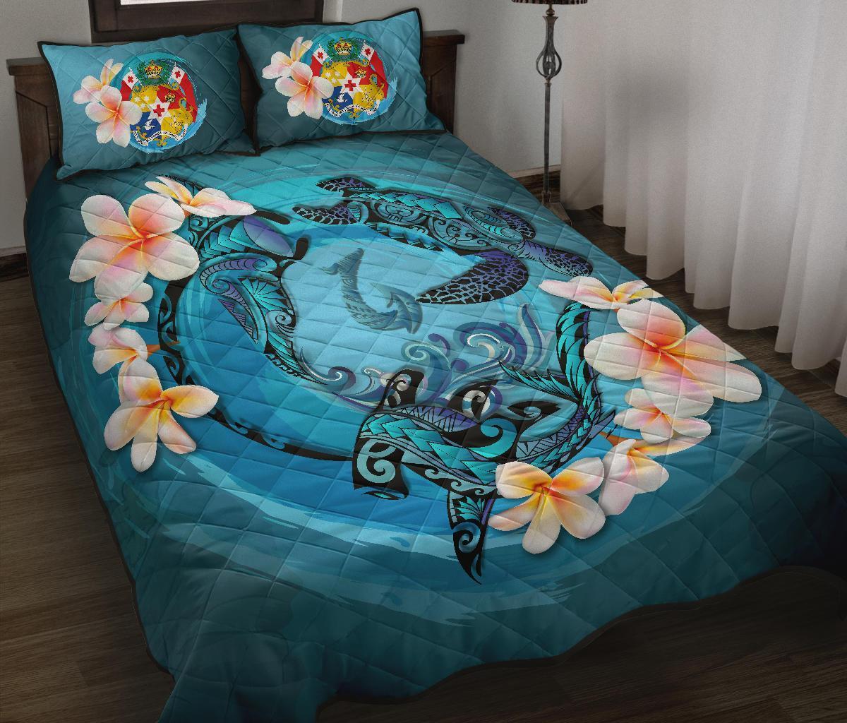 Tonga Polynesian Quilt Bed Set – Blue Plumeria Animal Tattoo