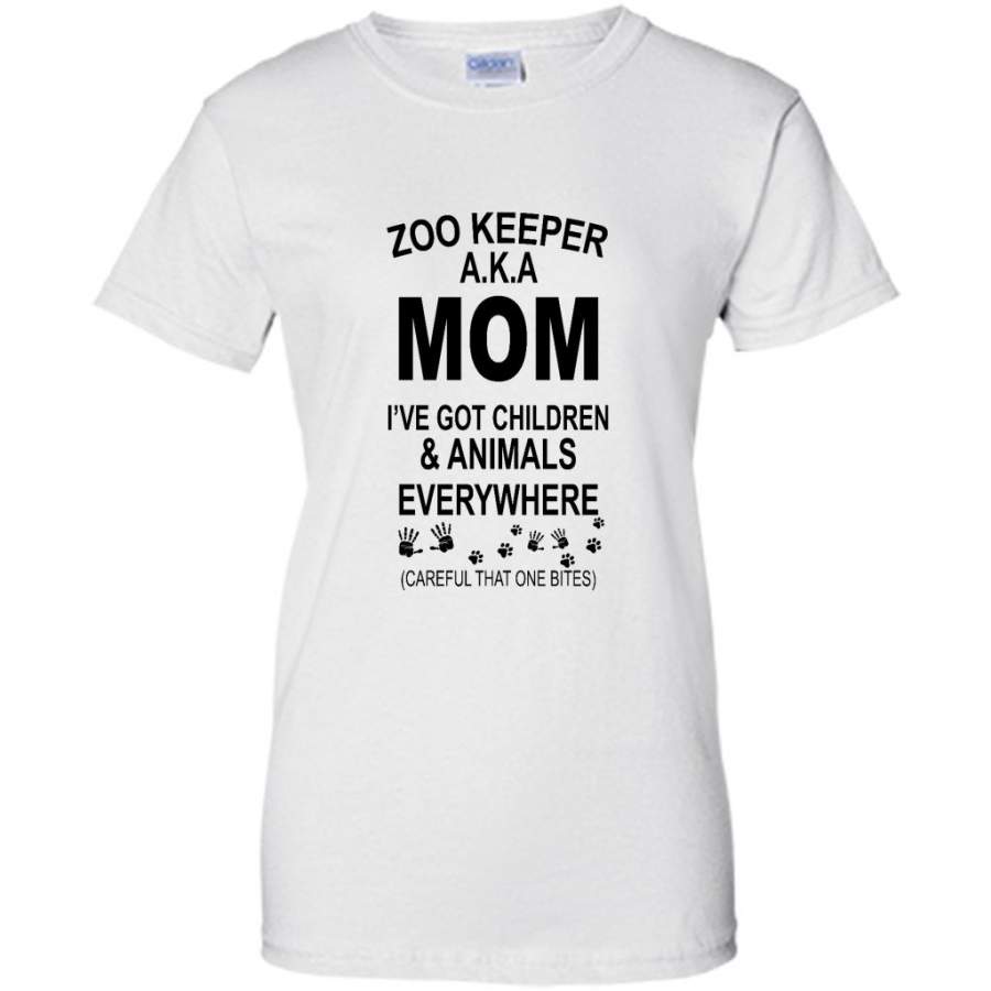 Zoo Keeper AKA Mom I’ve Got Children And Animals Everywhere – Gildan Women Shirt