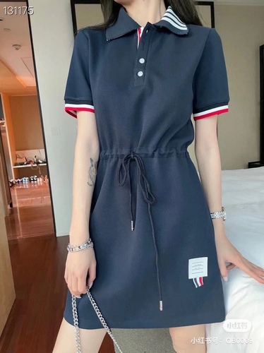 TB summer and autumn neckline striped back red, white and blue colored ribbon stitching loose sports lapel sweater dress women alx