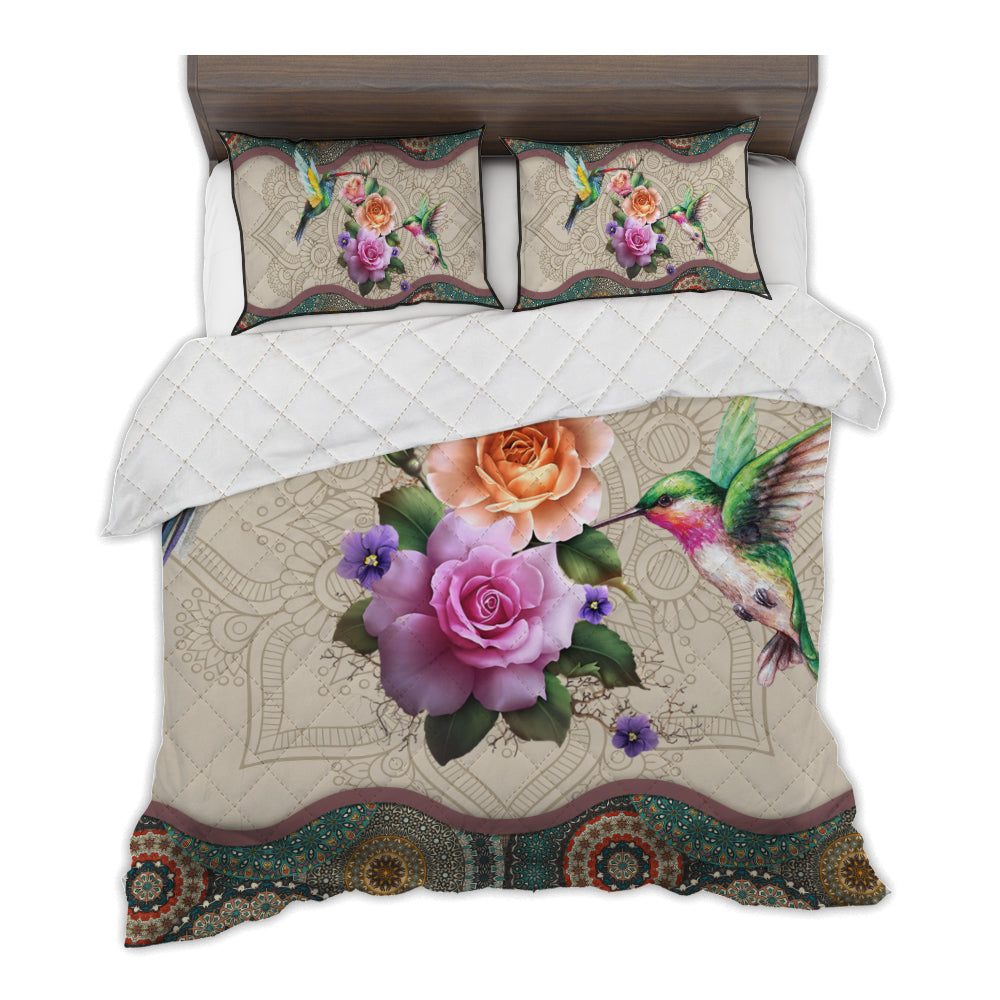 Zbigtee Hummingbird Mandala Vintage Qbs Comfy Funny Bed Quilt Bed Set Bedding Set Animal